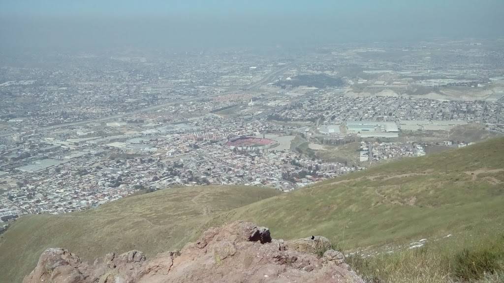 Subida Para El cerro | Capistrano, Tijuana, B.C., Mexico