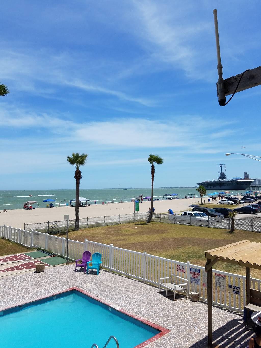 Sea Shell Inn Motel - Corpus Christi Beach | 202 Kleberg Pl, Corpus Christi, TX 78402, USA | Phone: (361) 888-5391