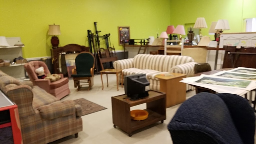 Pivotal Point Thrift Shoppe | 4826 Frederick Ave, St Joseph, MO 64506 | Phone: (816) 259-5074