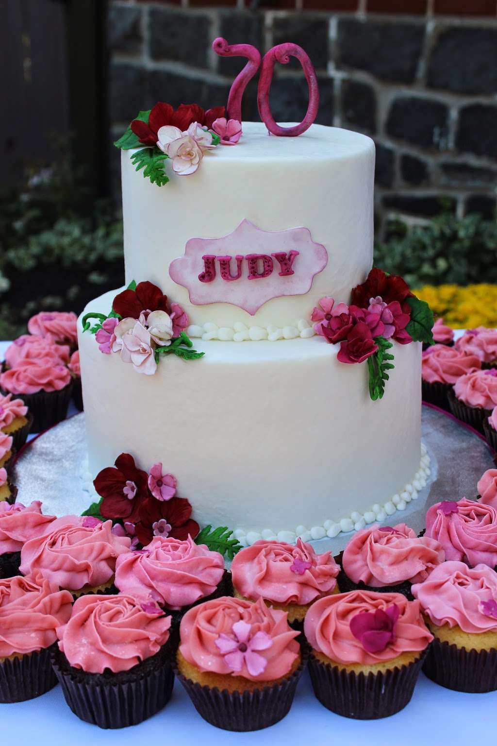 Amys Creative Cakes | 2045 Valley View Dr, Quakertown, PA 18951, USA | Phone: (215) 529-5763