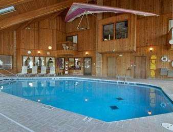 Baymont by Wyndham Whitewater | 1355 W Main St, Whitewater, WI 53190, USA | Phone: (262) 472-9400