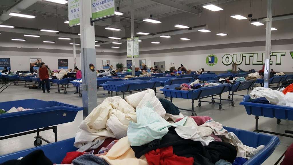 Goodwill Outlet World | 3155 S Platte River Dr E, Englewood, CO 80110 | Phone: (303) 953-3483