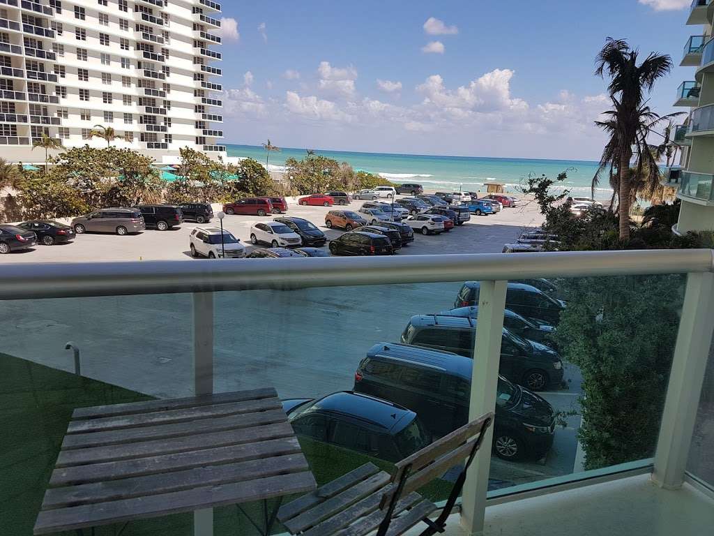 Tides 3801 | a, 3801 S Ocean Dr, Hollywood, FL 33019, USA