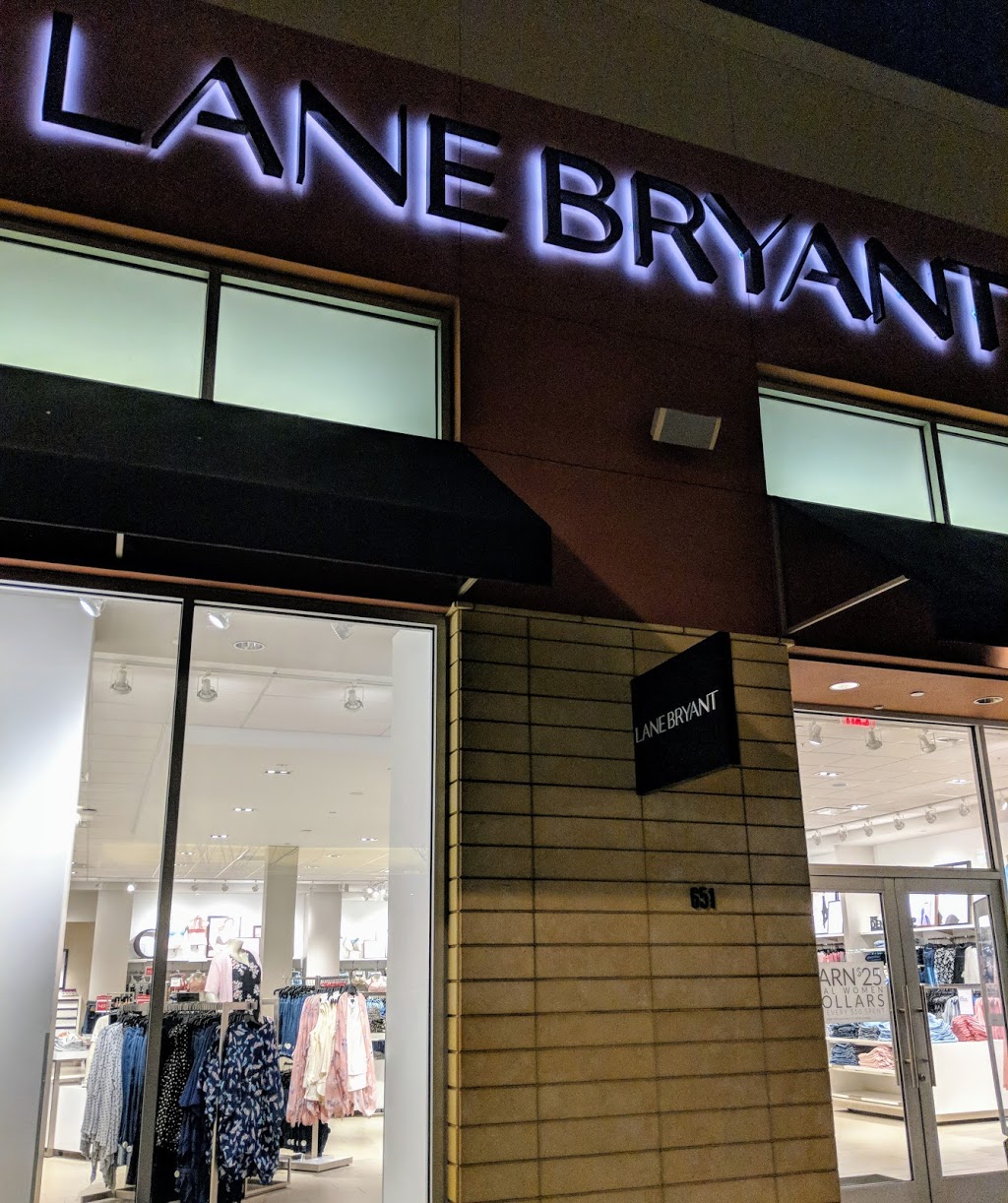 Lane Bryant | 651 Town Center Dr, Oxnard, CA 93036, USA | Phone: (805) 988-9205