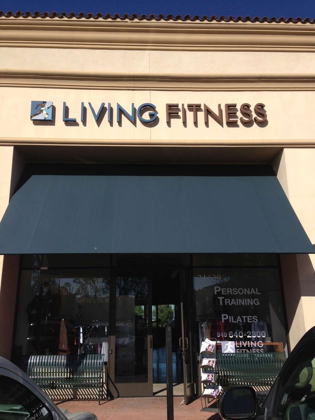 Living Fitness | 21139 Newport Coast Dr, Newport Coast, CA 92657, USA | Phone: (949) 640-2300