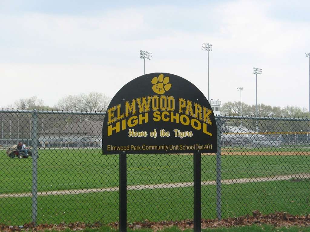 Elmwood Park High School | 8201 W Fullerton Ave, Elmwood Park, IL 60707, USA | Phone: (708) 452-7272