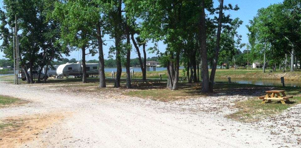 Venice on the Lake RV Park | 14377 Hill Dr, Willis, TX 77318, USA | Phone: (936) 856-1110