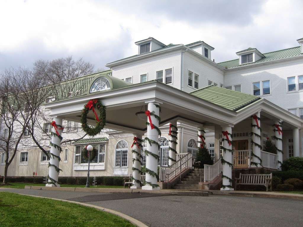 Green Hill | 103 Pleasant Valley Way, West Orange, NJ 07052, USA | Phone: (973) 731-2300