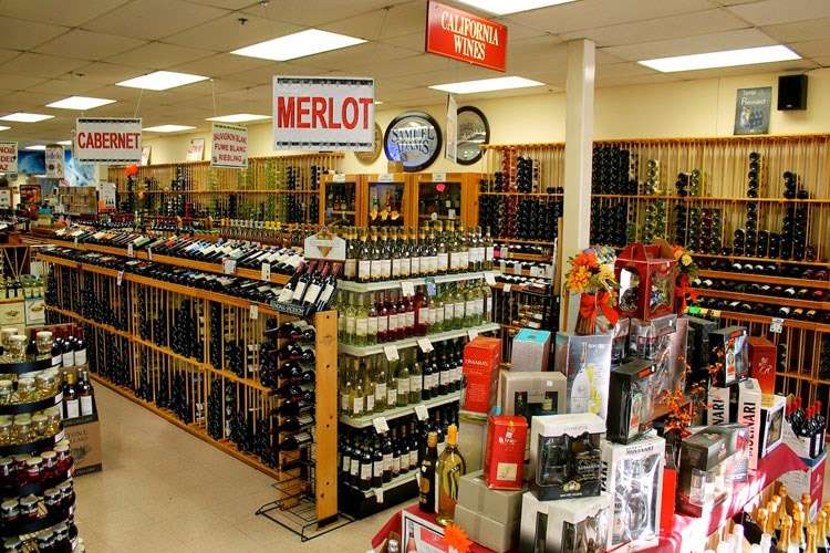 Andrades Liquors | 280 Washington St, Stoughton, MA 02072 | Phone: (781) 341-6009