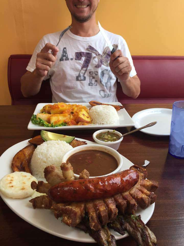 Las Caleñas Colombian restaurant | 3755 N Fry Rd, Katy, TX 77449 | Phone: (281) 579-9955