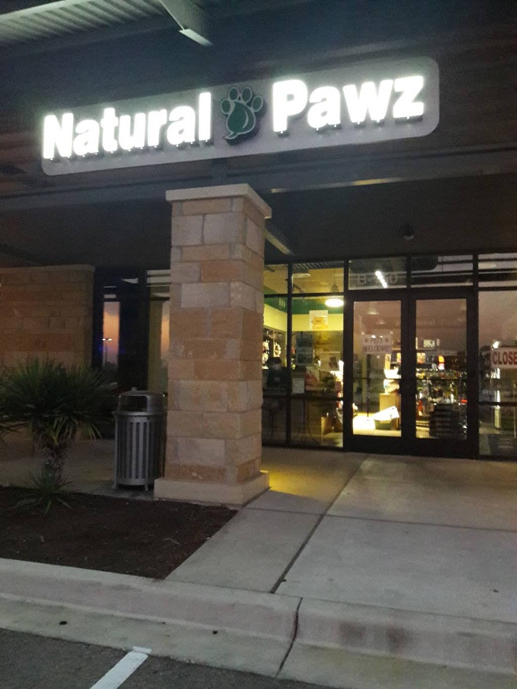 Natural Pawz | 5145 Fm 620 N, Ste B-150, Austin, TX 78732, USA | Phone: (512) 609-8987