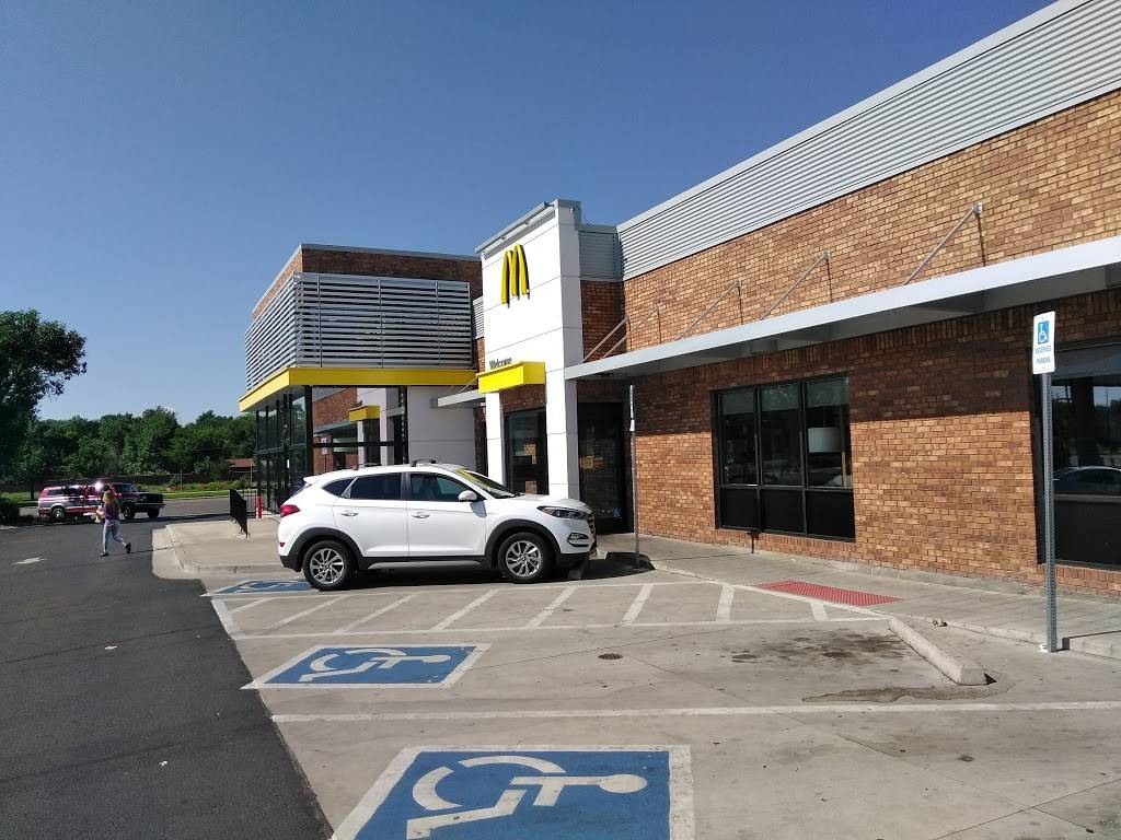 McDonalds | 9825 W 58th Ave, Arvada, CO 80002, USA | Phone: (303) 423-9161