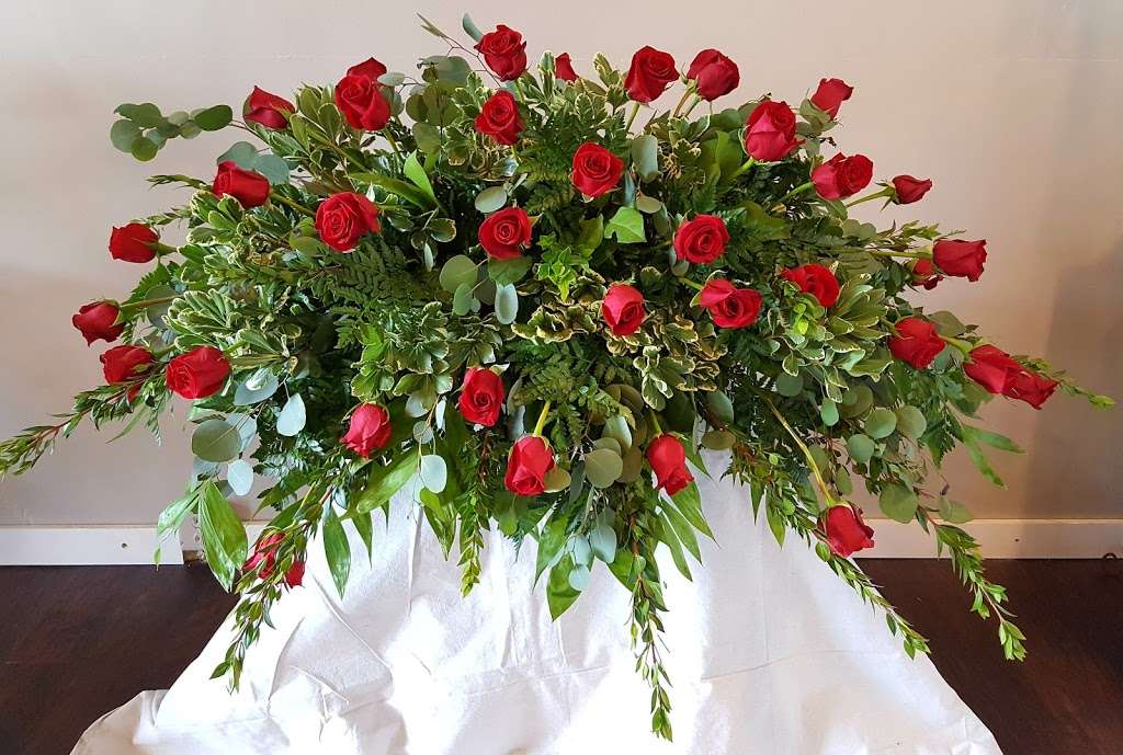 Midwood Flower Shop | 2415 Central Ave, Charlotte, NC 28205, USA | Phone: (704) 376-7500