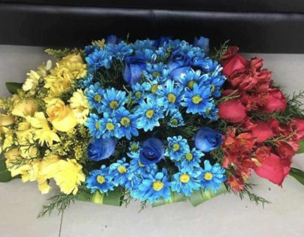 Artistic Flowers & Gifts | 459 Oakside Dr SW, Atlanta, GA 30331, USA | Phone: (678) 788-6548