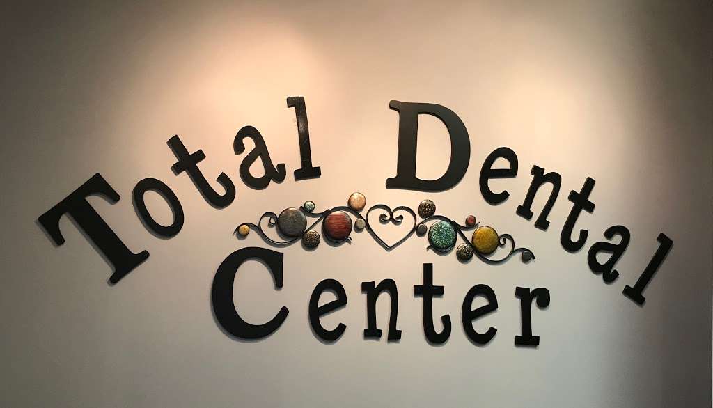 Total Dental Center | 3637 W Lawrence Ave, Chicago, IL 60625, USA | Phone: (773) 463-5757