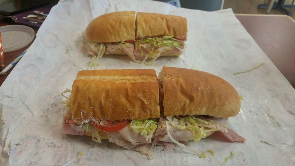 Jersey Mikes Subs | 2456 Marina Bay Dr b, League City, TX 77573, USA | Phone: (281) 724-1089