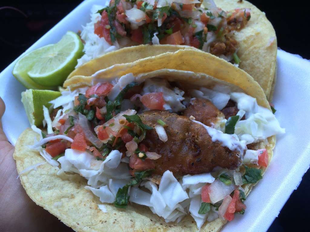 Los Jilbertos Taco Shop Murrieta | 25021 Madison Ave #104, Murrieta, CA 92562 | Phone: (951) 461-3428