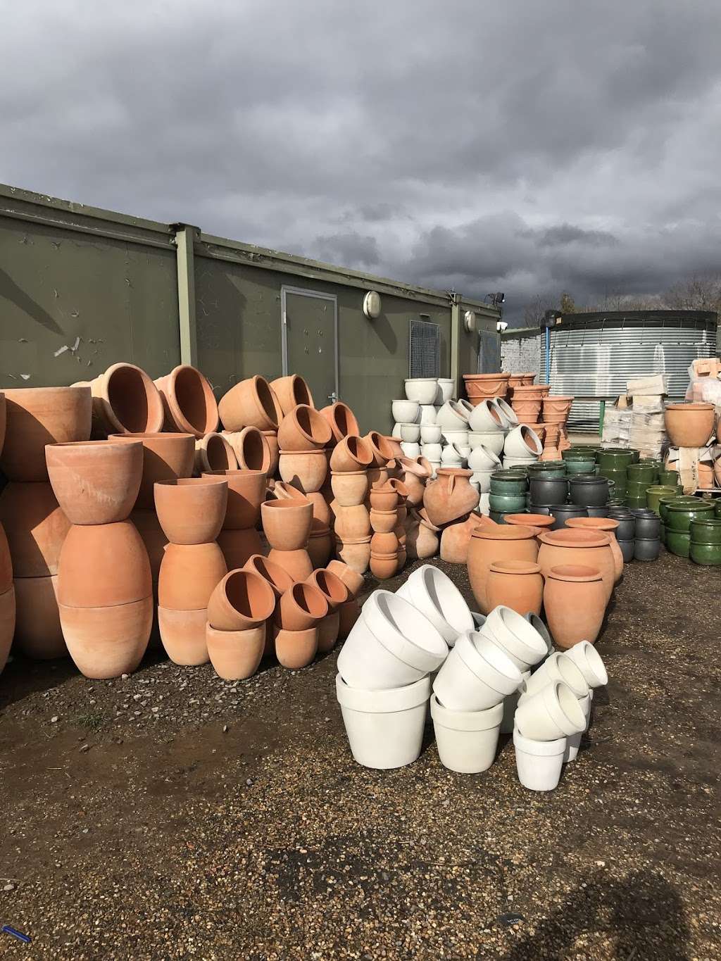 Evergreen Pots & Soil Ltd | Little Woodcote Estate, 53A Woodmansterne Ln, Carshalton, Wallington SM6 0SW, UK | Phone: 020 8773 8322