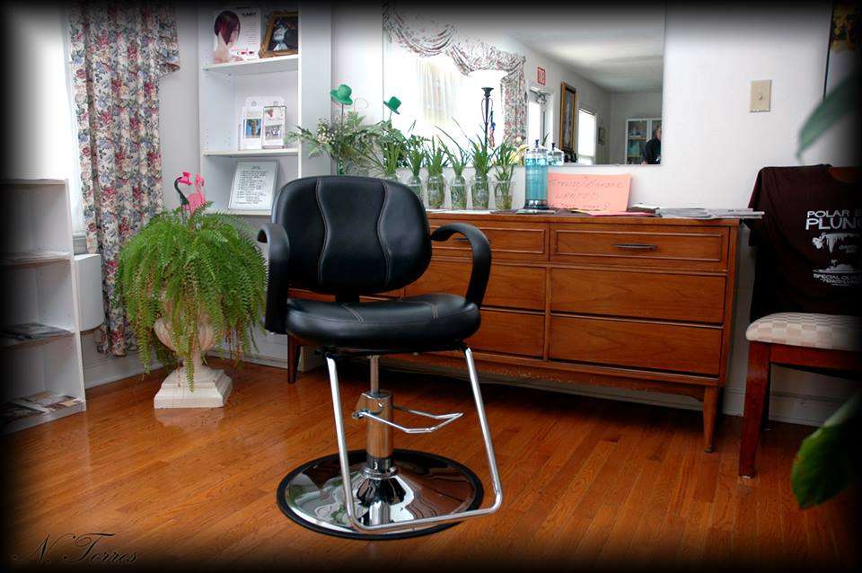 Arnie Bs Hair Studio | 4325 W Market St, York, PA 17408, USA | Phone: (717) 792-2157