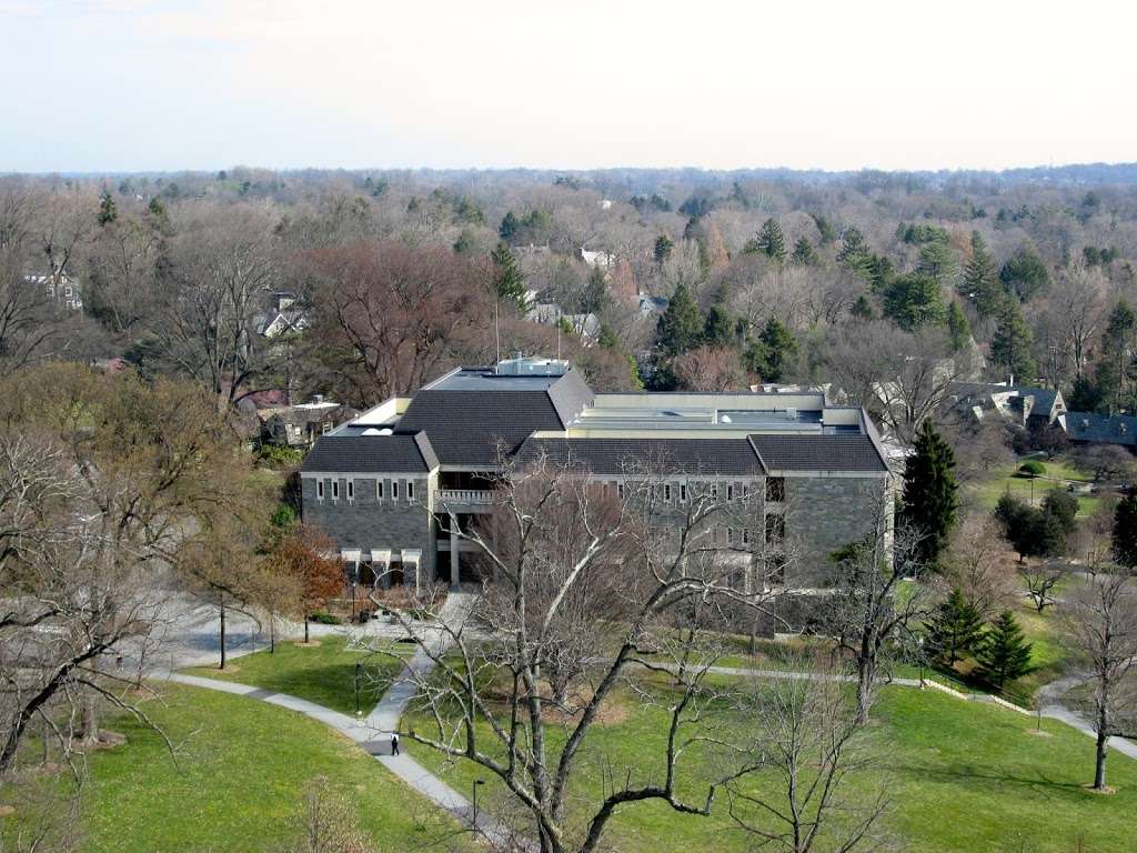 McCabe Library | 500 College Ave, Swarthmore, PA 19081, USA | Phone: (610) 328-8477