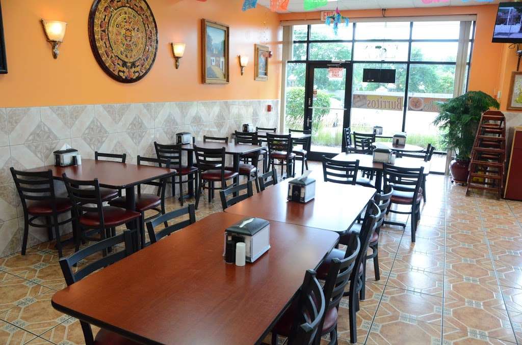 Los Burritos Ricos | 580 Brook Forest Ave, Shorewood, IL 60404, USA | Phone: (815) 773-0090