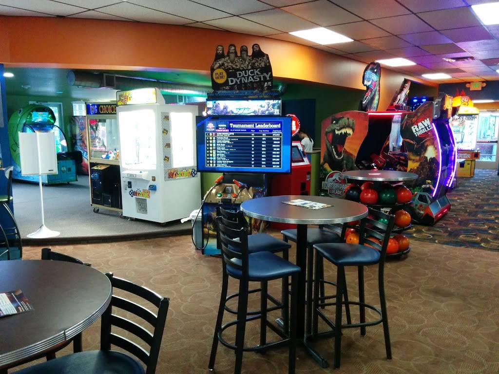 Chippers Lanes | 100 Nickel St, Broomfield, CO 80020, USA | Phone: (303) 466-9700