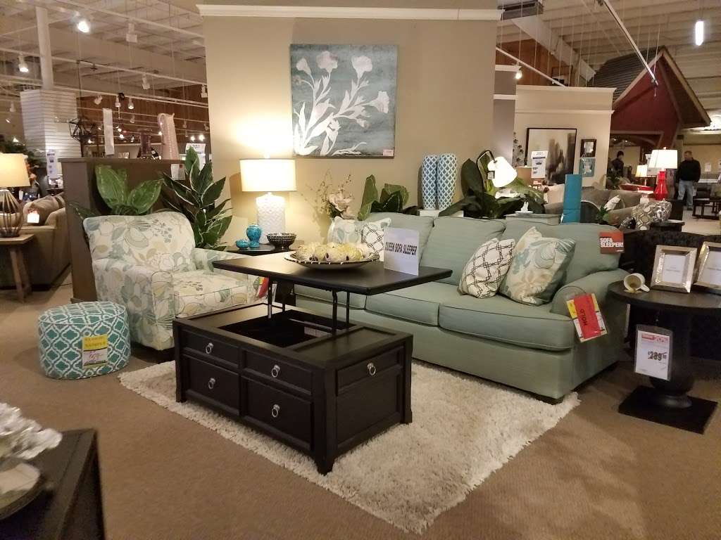 Ashley HomeStore | 1025 N West End Blvd, Quakertown, PA 18951 | Phone: (215) 529-5748