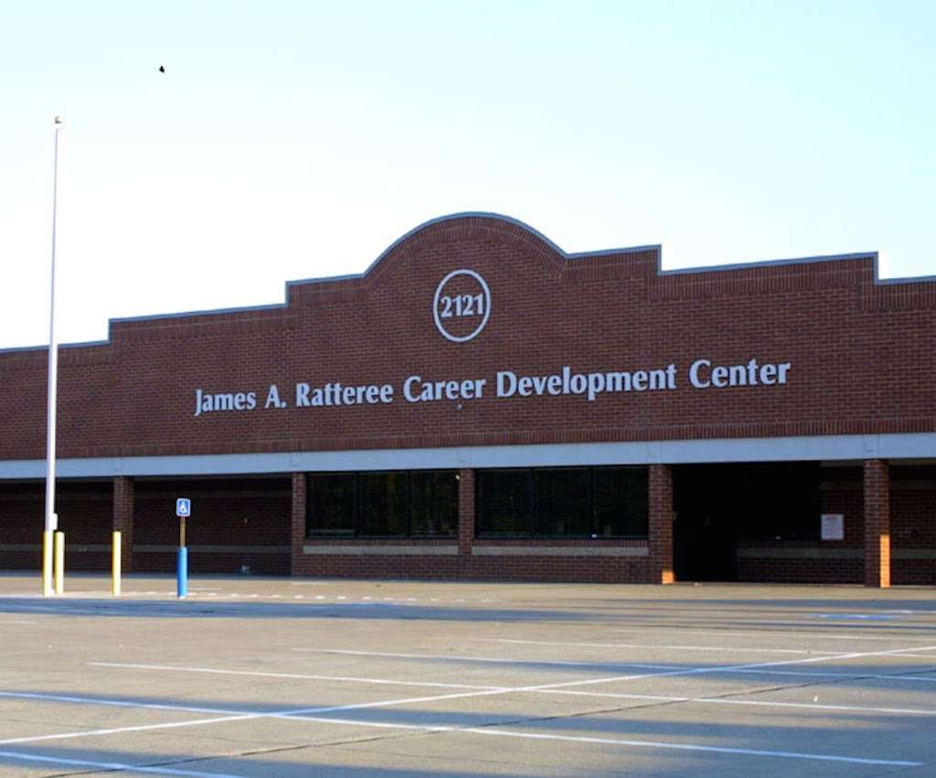 Ratteree Career Development Center | 2121 S MacArthur Blvd, Irving, TX 75060, USA | Phone: (972) 600-4800