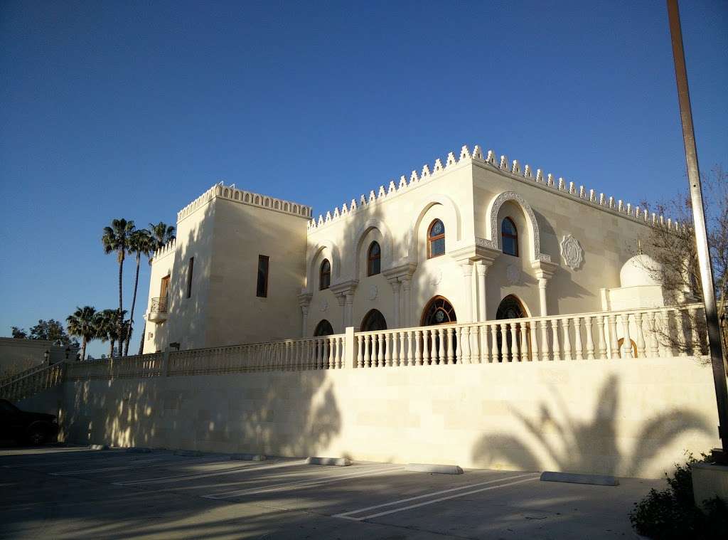 Masjid e Ezzi | 5701 Platt Ave, Woodland Hills, CA 91367, USA
