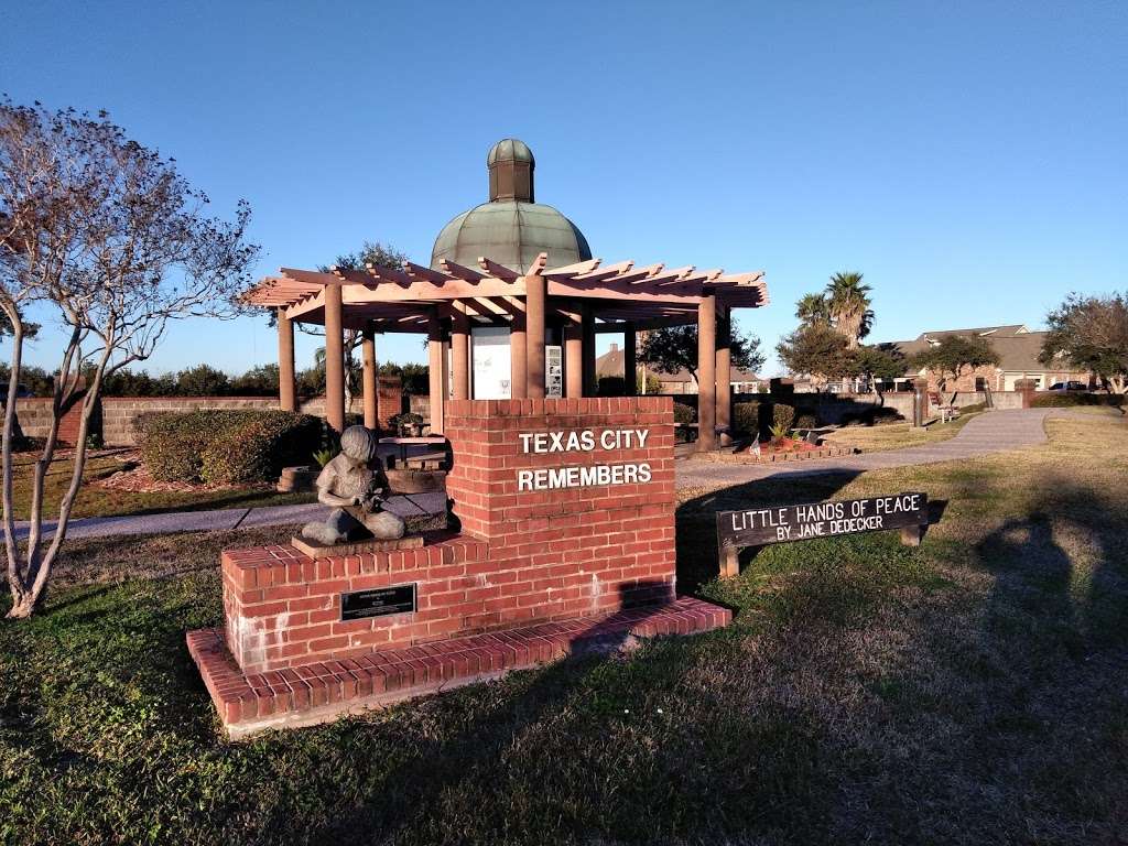 Texas City Memorial Park | Texas City, TX 77590, USA