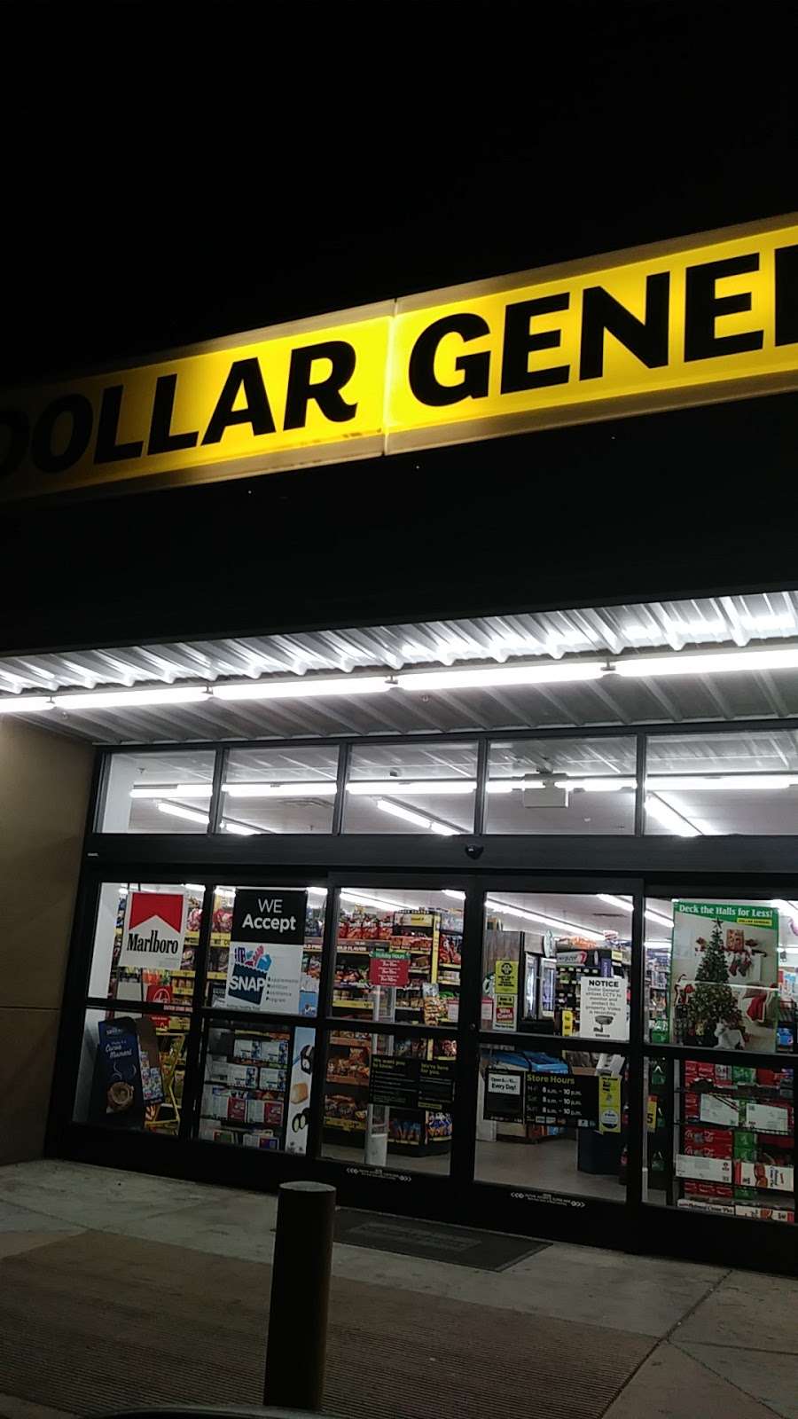 Dollar General | 8550 S Central Ave, Phoenix, AZ 85042, USA | Phone: (480) 770-5006