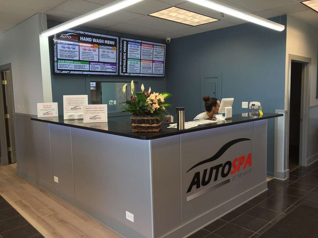 Auto Spa At The Glen | 1822 Pickwick Ave, Glenview, IL 60026, USA | Phone: (847) 904-2160