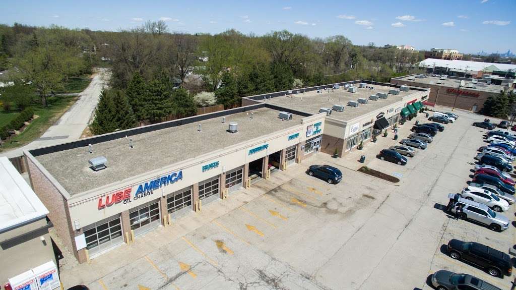 Brookside Plaza 6690 Joliet Rd, Indian Head Park, IL 60525, USA