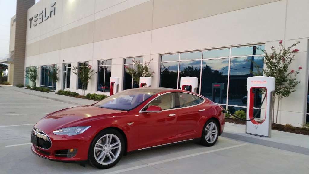 Tesla Service Center | 14820 North Fwy Ste. 100, Houston, TX 77090 | Phone: (281) 982-7130