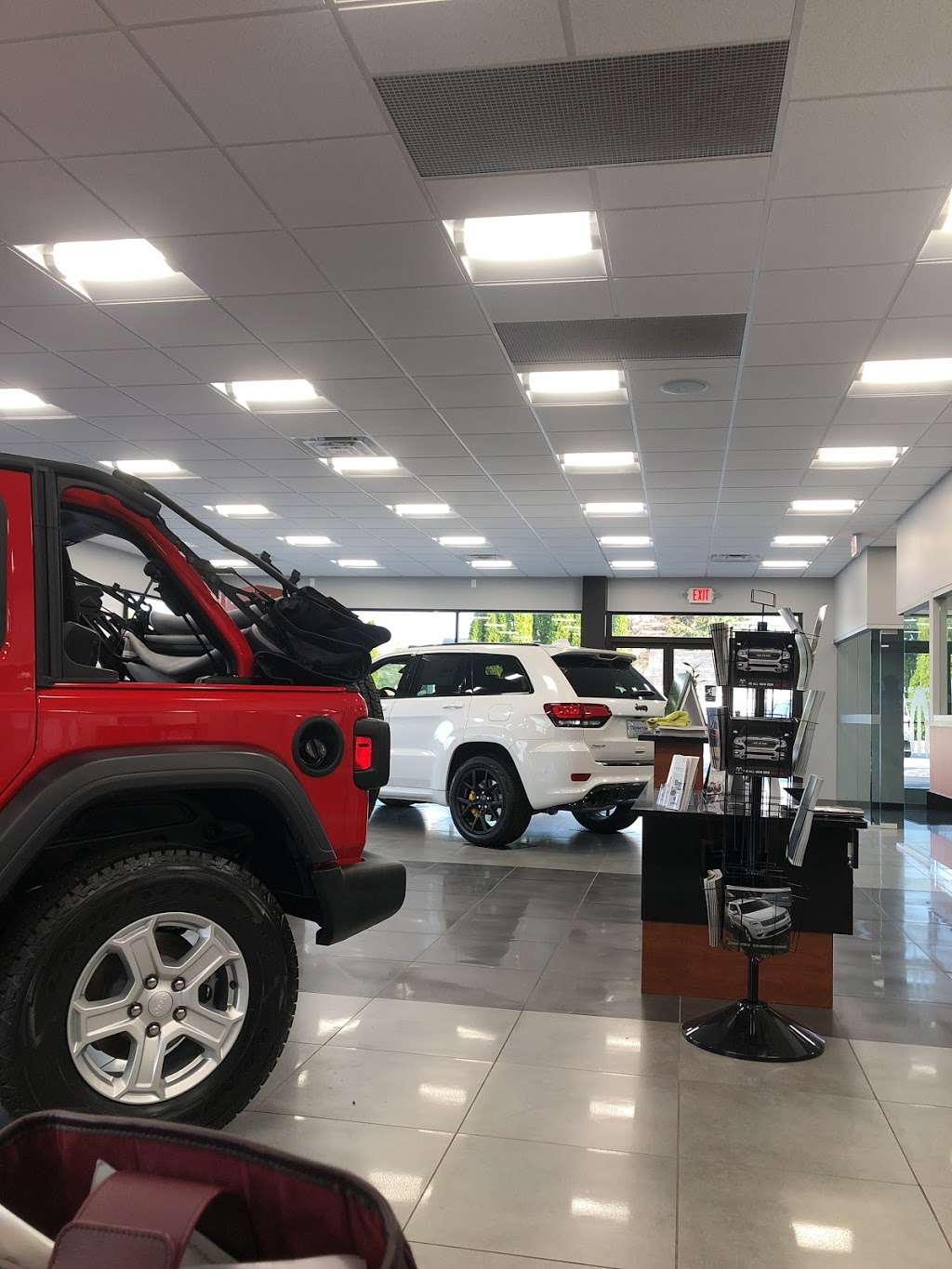 Thornton Chrysler Dodge Jeep Ram | 2980 Cape Horn Rd, Red Lion, PA 17356, USA | Phone: (717) 378-2200