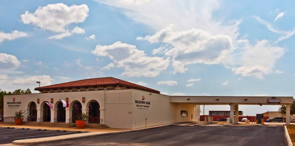 Broadway Bank - Randolph AFB Financial Center | Requires Base Access, 629 3rd St W, Randolph AFB, TX 78150, USA | Phone: (210) 658-7427