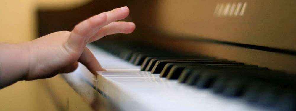 Lakeland Piano Lessons & Tuning | 122 W Beacon Rd, Lakeland, FL 33803, USA | Phone: (863) 397-1874