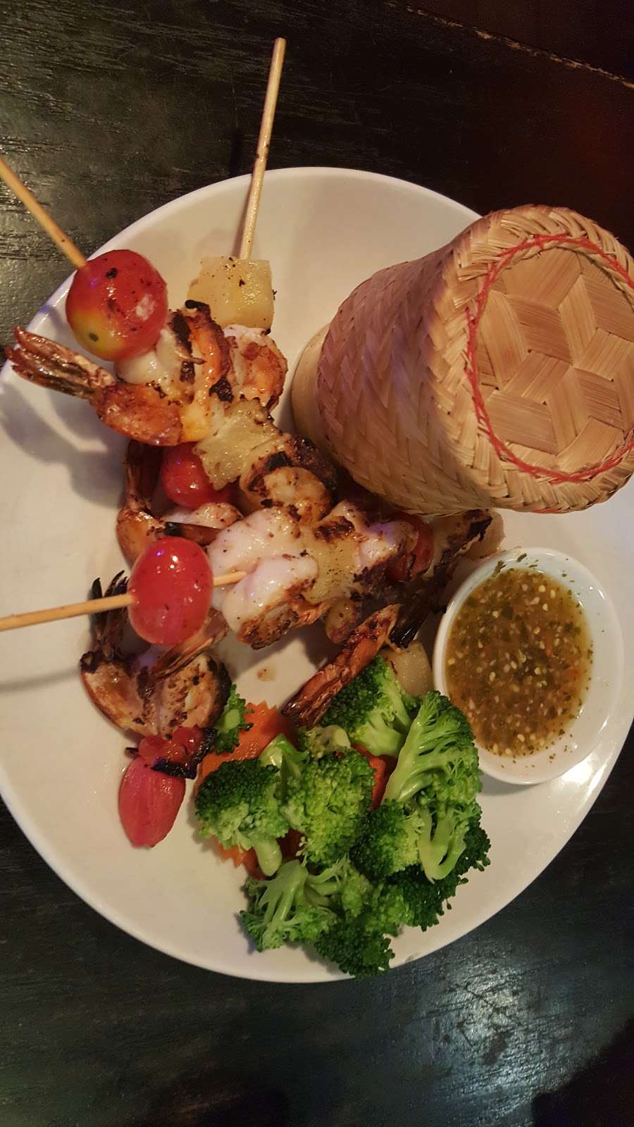 Thai Rock | 375 Beach 92nd St, Far Rockaway, NY 11693, USA | Phone: (718) 945-5111