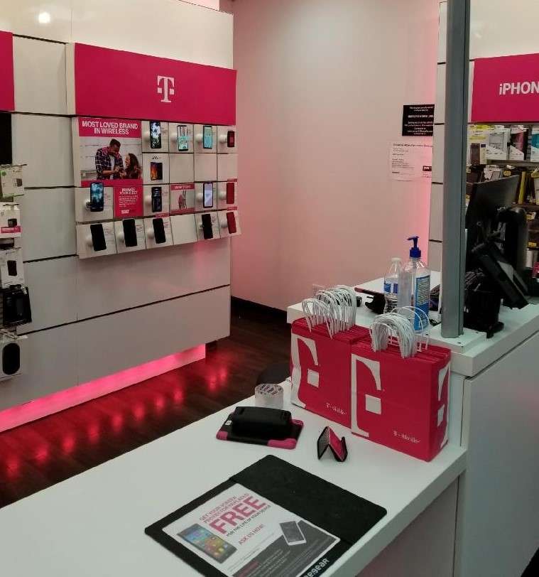 T-Mobile | 4009 Old Denton Rd Unit 104, Carrollton, TX 75010, USA | Phone: (972) 394-4642