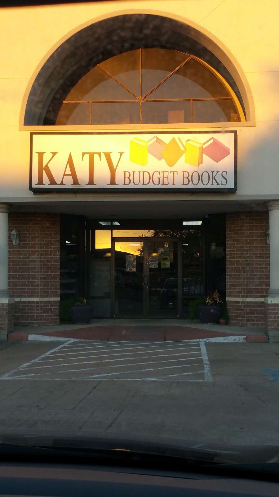 Katy Budget Books | 2450 Fry Rd, Houston, TX 77084 | Phone: (281) 578-7770