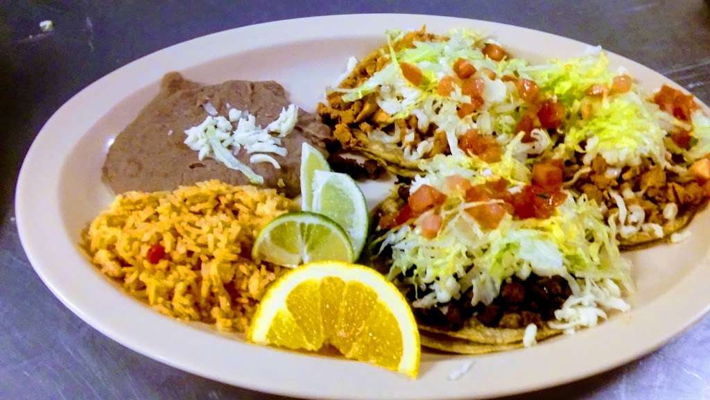 Sofias Mexican Restaurant | 640 E State Rd, Island Lake, IL 60042, USA | Phone: (847) 526-8478