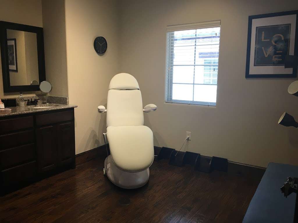 Boutique MedSpa | 211 TX-121 #203, Lewisville, TX 75067, USA | Phone: (682) 463-9822