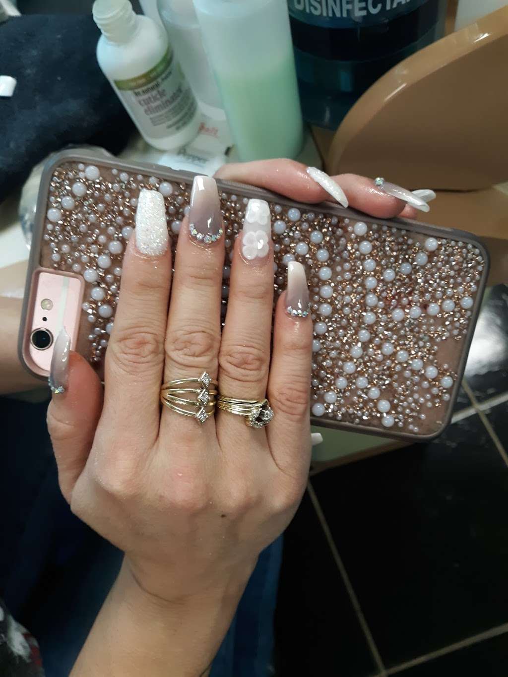 Carmen S Beauty Salon 6010 W Tidwell Rd Houston Tx 77092 Usa