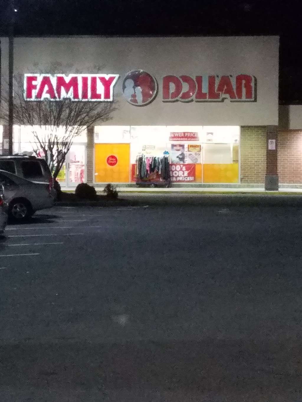 Family Dollar | 2206 Union Rd, Gastonia, NC 28054, USA | Phone: (704) 852-3843