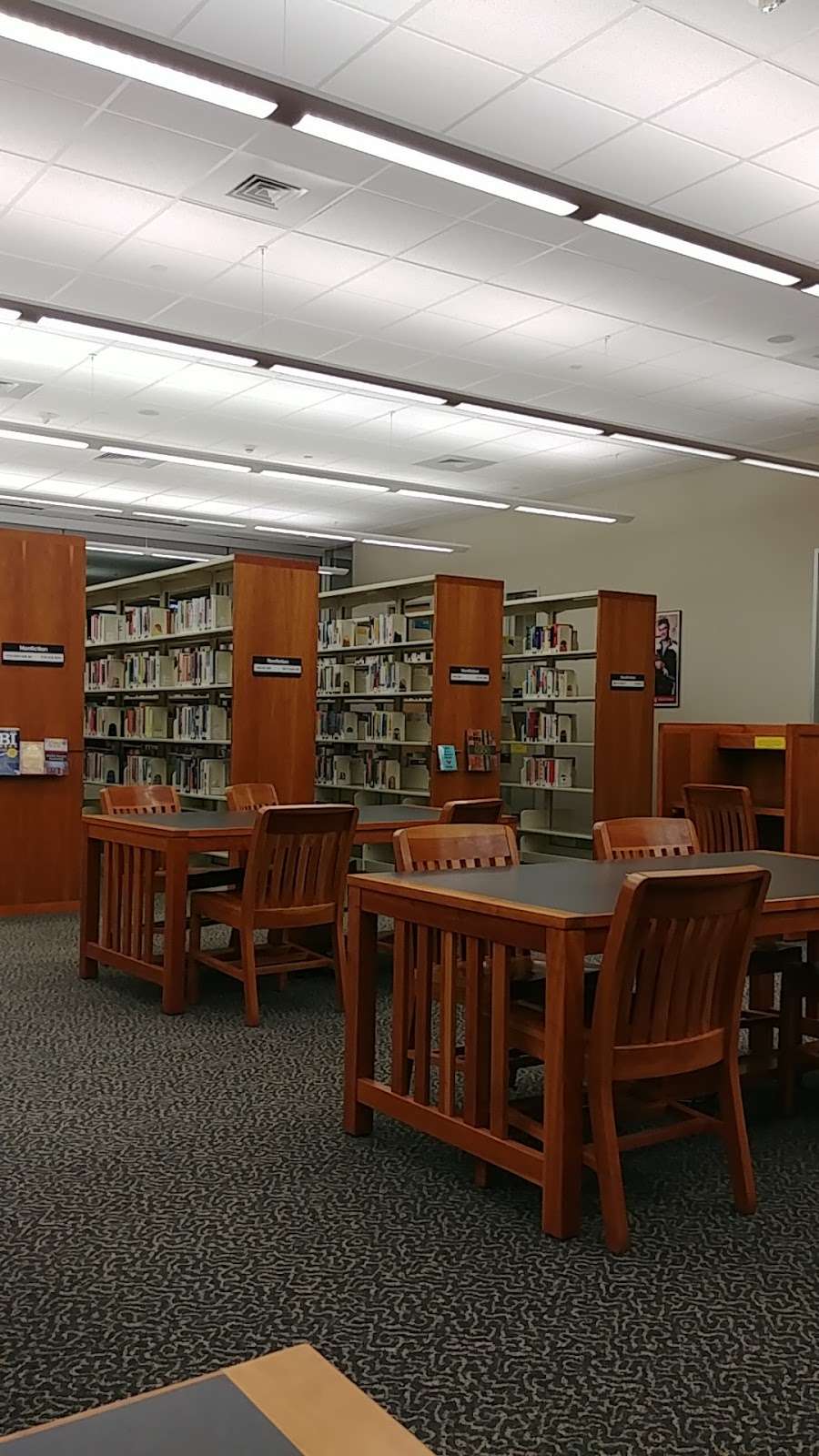 Fort Bend County Libraries - University Branch - 14010 University Blvd