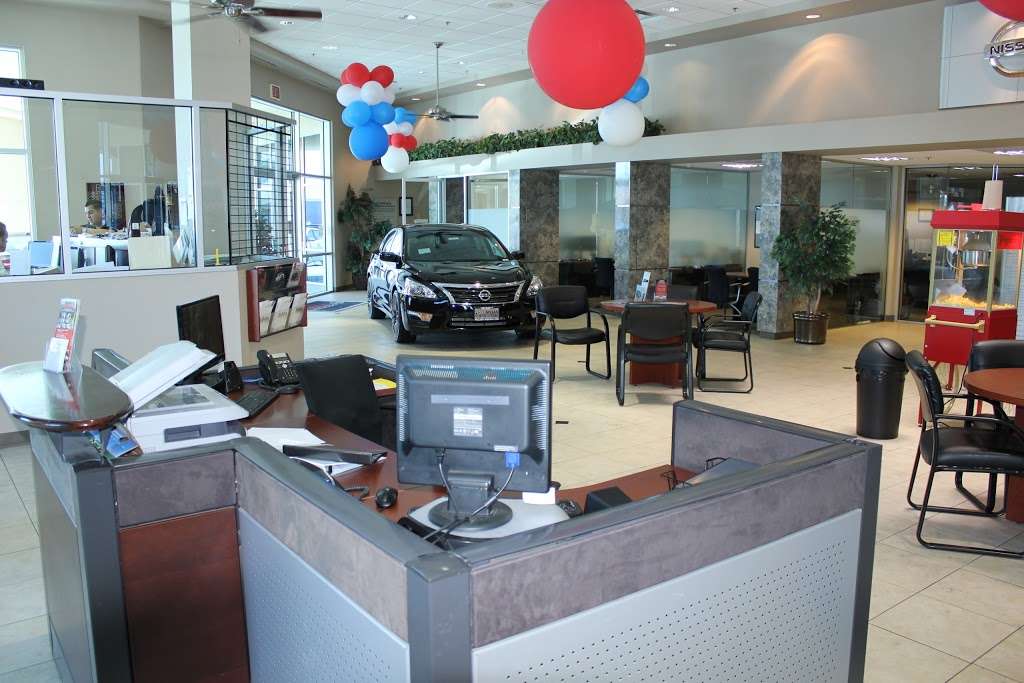 Pedder Nissan | 200 Carriage Cir, Hemet, CA 92545, USA | Phone: (951) 225-4831