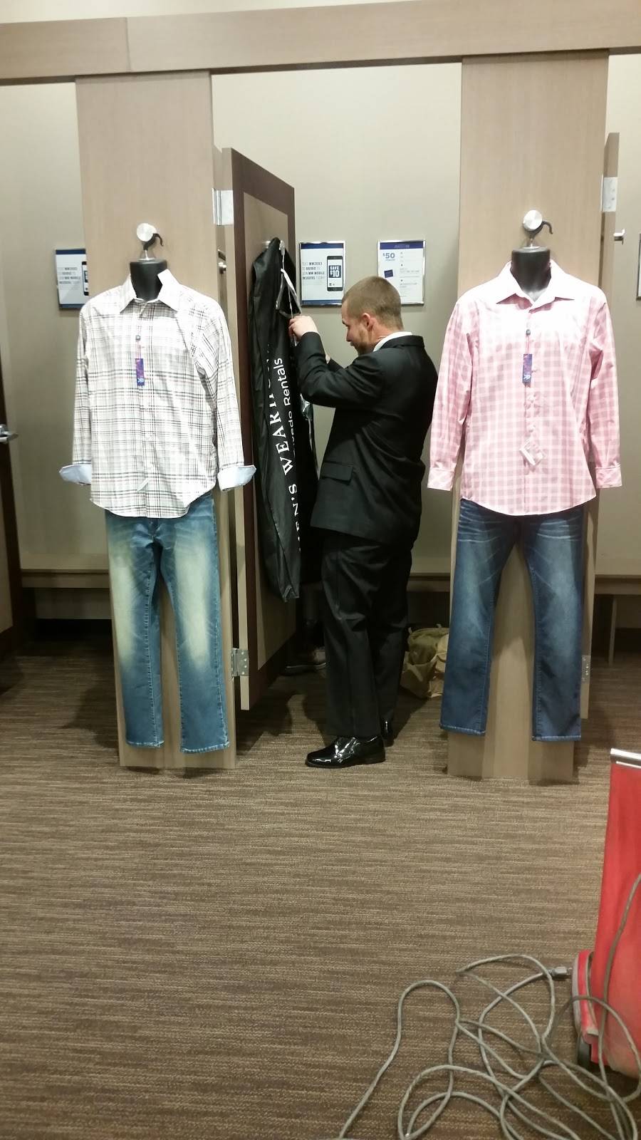 Mens Wearhouse | 510 N Milwaukee St, Plaza Spc 102, Boise, ID 83704, USA | Phone: (208) 327-0599