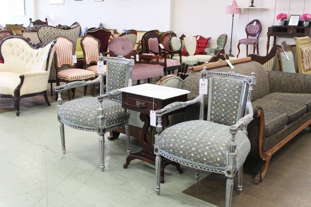 Generations of Furniture | 35 S Willowdale Dr #902, Lancaster, PA 17602, USA | Phone: (717) 874-4189