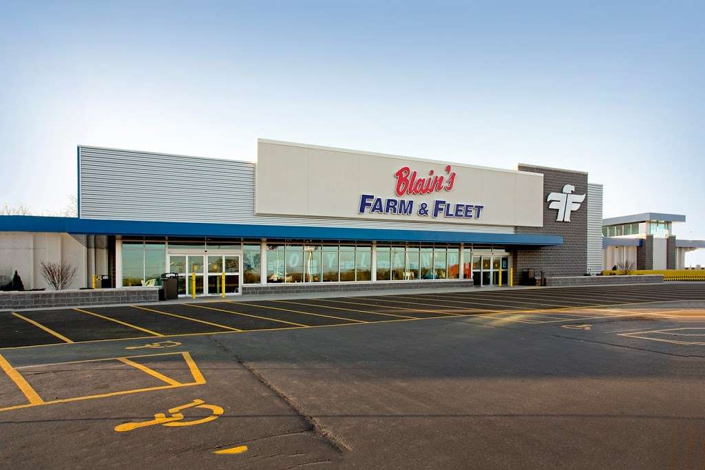 Blains Farm & Fleet | 8401 Durand Ave, Sturtevant, WI 53177, USA | Phone: (262) 886-2757