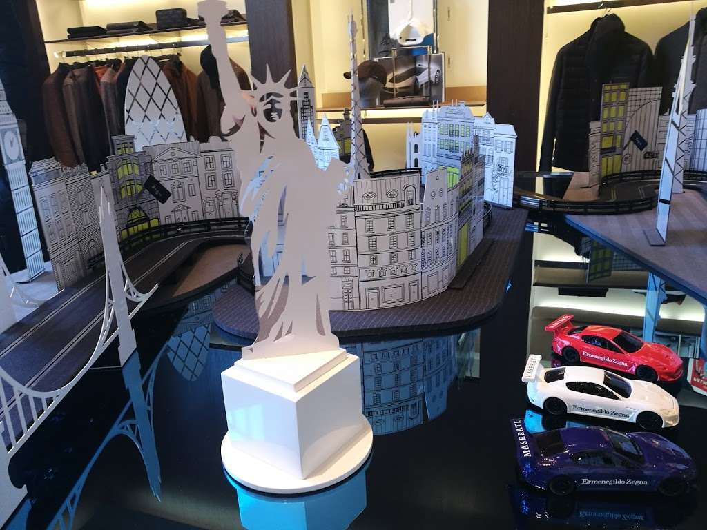 Loro Piana | 2018 Northern Blvd, Manhasset, NY 11030, USA | Phone: (516) 869-9469